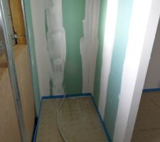 Douche petite salle de bain