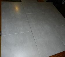 Carrelage salle de bain des filles !