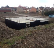 Pose de l'enduit bitumeux d'étanchéité