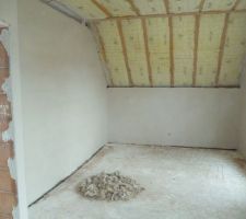 Plâtrerie: Chambre de Hugo plâtrée