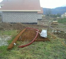 Ferraille qui devrait servir aux fondations