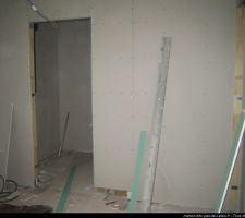 Le dressing de notre chambre