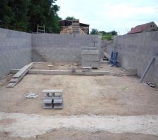 Une fois tout bien rangé.... c'est enorme! en fait on construit un châteaux!!!