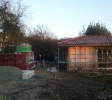 Une autre vue de la machine à projeter le béton de chanvre