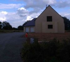 Allée et remise en place de la terre