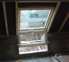 Comme un trou sous le velux...