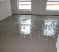 Après 4 heures de travaux (incluant le nettoyage) on termine par la mezzanine