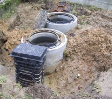 Regards   arriv&eacute;e d'eau