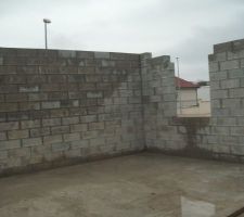 élévation des murs prochaine étape pose des coffres tunnels