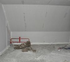 Futur coin dressing chambre parentale