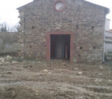 Pignon nettoyer au de tout son lierre ,une bonne chose de faite..