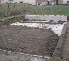 Première benne vidée ... encore 2 à venir...