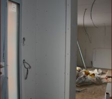 Petit rangement à l'entrée