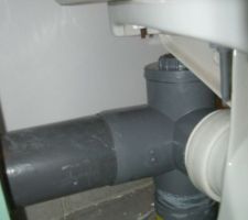Ventilation de chute posée 7 mois aprés réception par ABC travaux