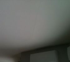 Fissures dans le plafond sejours