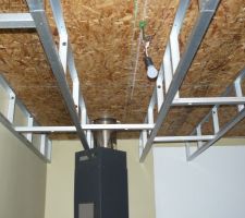 Deuxième fixation , avec des entremises pour la mise a niveau