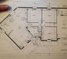 Plan d'une de mes maisons.
Il s'agit d'une base IRIS modifiée.