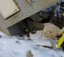 Coffrets du lot 24 arrachés.