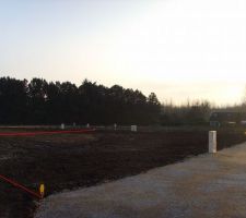 Terrain vue entr&eacute;e