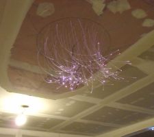 Le faux plafond avec fibre optique