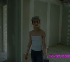 Ok je suis un peu sale, je n'arrivais pas à garder mon masque pour mon nez mais un conseil faite un effort pour en mettre un car sinon vous allez  vous moucher sur plâtre !