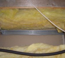 03.10.2008  laine de verre 1ere instalation un manque d'isolation incontestable