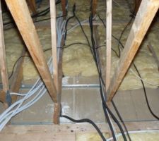 19.09.2009  laine de verre mieux instal&eacute; par nous et on vois le manque