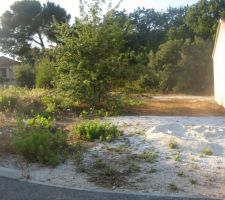 Avant D&eacute;broussalliage, conpromis sign&eacute; le 15/04/2011