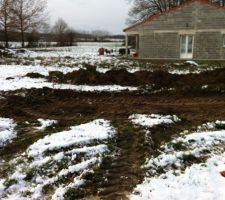 Chemin d'acc&egrave;s creus&eacute; !!