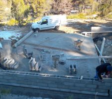 Dalle du garage coulée et début élévation