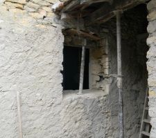 Agrandissement de la fenetre de la SdB vue de l'extérieur