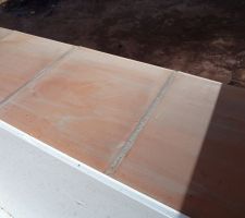 Appui de fenetre en terre cuite