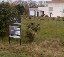 La pancarte est pos&eacute;e tout le monde est maintenant au courant :)