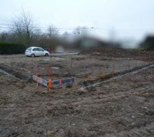 Fondations: B&eacute;ton coul&eacute;s