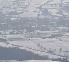 Vue de lointoine sous la neige