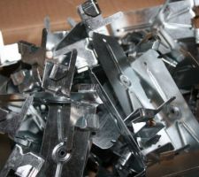 64 attaches, &ccedil;a fait un gros tas :)