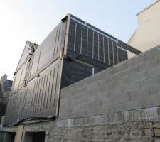 Vue depuis l'entrée de la cour privée