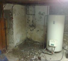 Douche du sous sol demoli