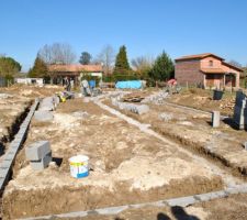 Bon on y est les travaux reprennent !!!