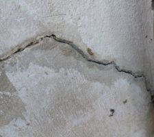 Fissure sur mur batiment annexe