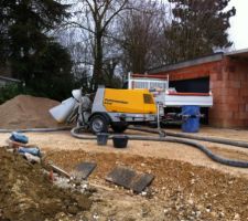 Mise en place de la chape de ragr&eacute;age !