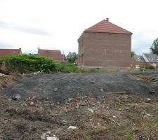 Chemin d'accès avant rectification (non conforme au devis)