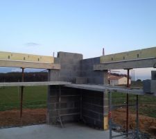 Caissons volets roulants pos&eacute;s