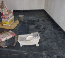 Pose du carrelage au rdc