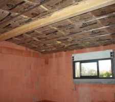 Isolation de la chambre des enfants sous bac acier