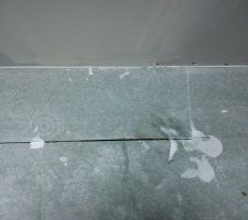 Le plancher est ajust&eacute; au millim&egrave;tre pr&egrave;s.