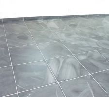 Carrelage en fin de pose