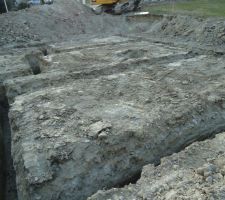 Fouilles avant le coulage des fondations