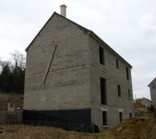 Une vue de trois quart arriere.