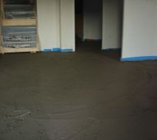 Chape traditionnelle d'enrobage du plancher chauffant